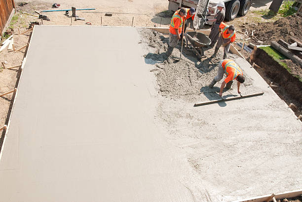 Best Best Concrete Contractor  in Churchill, OH